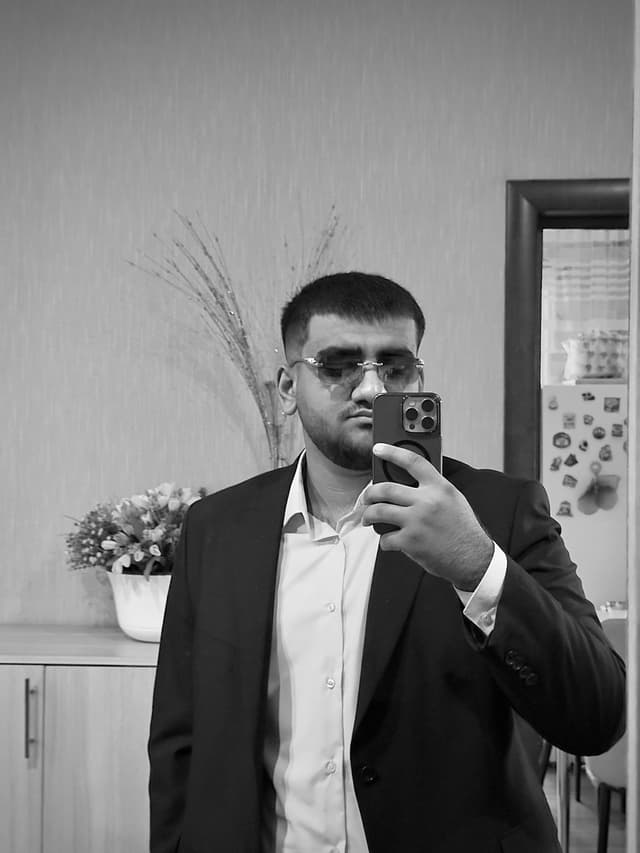 Джонибек Мирзоев